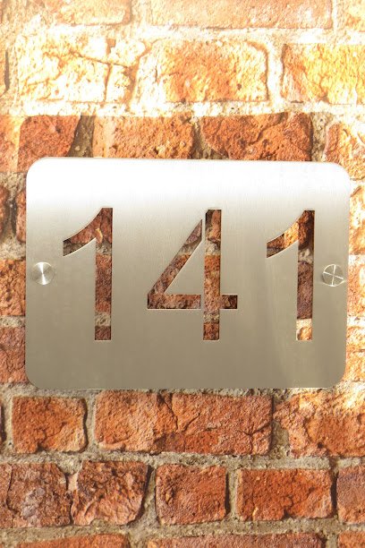 Exquisite Signs image