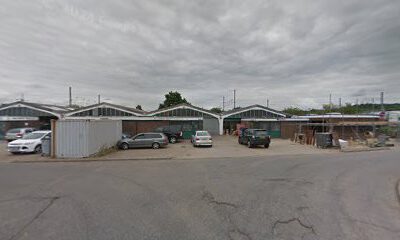 Trade and Discount Signs